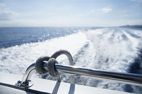 42-53127774-node-boat-sea-large