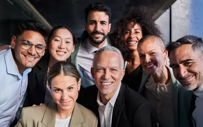 Photo de groupe d'une entreprise.