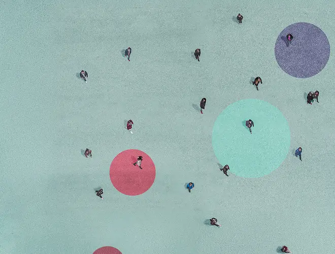 Illustration avec cercles colorés, symbolisant la diversité en gestion d'actifs.
