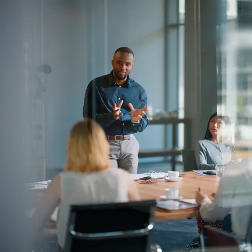 Un expert financier encourage les entreprises à adopter une démarche responsable.