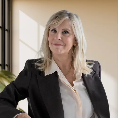 Portrait de Catherine Leroy.