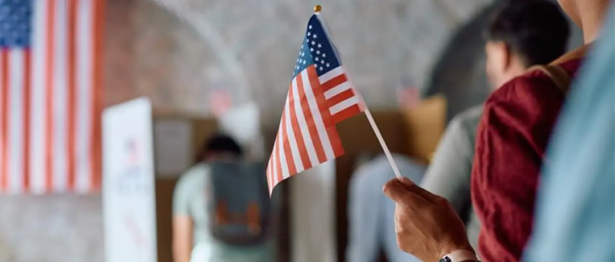 elezioni 2024 USA bandiera
