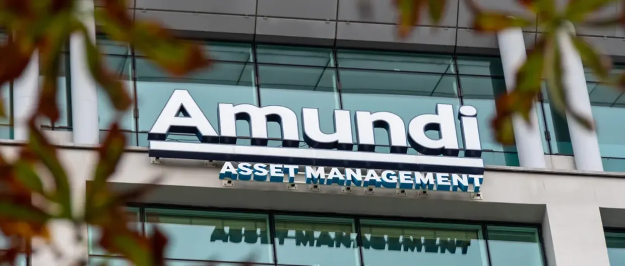 2025.12.04 - News - Amundi has launched the first tokenised 