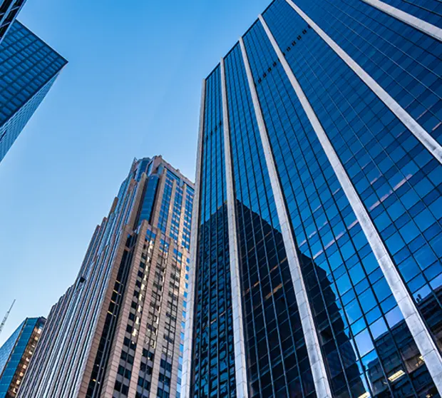 Default shockwaves: short‑term pass, medium‑term wake‑up call