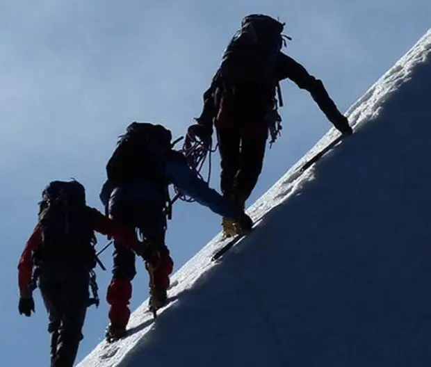ARA - Private Equity - three-men-climbing-a-snow-covered-mountain