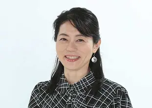 八木陽子氏
