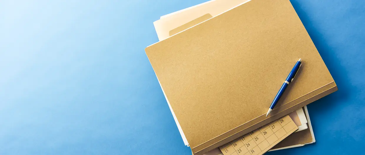 Notizbuch und Stift