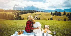 CZ-licenced-people-mountains