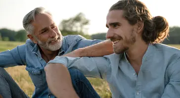 Private Altersvorsorge - Männer aus zwei Generationen 