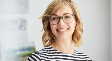 AMA Altersvorsorge Pension - Junge Frau Young Professional 