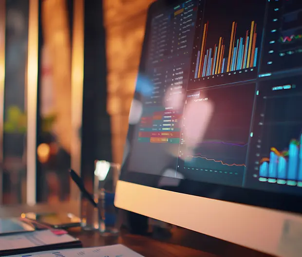 Ordinateur avec des statistiques financières