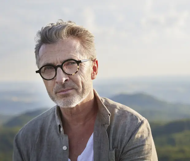 David 57 ans