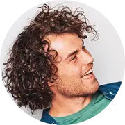 Altersvorsorge - Portrait junger Mann Mitte 20