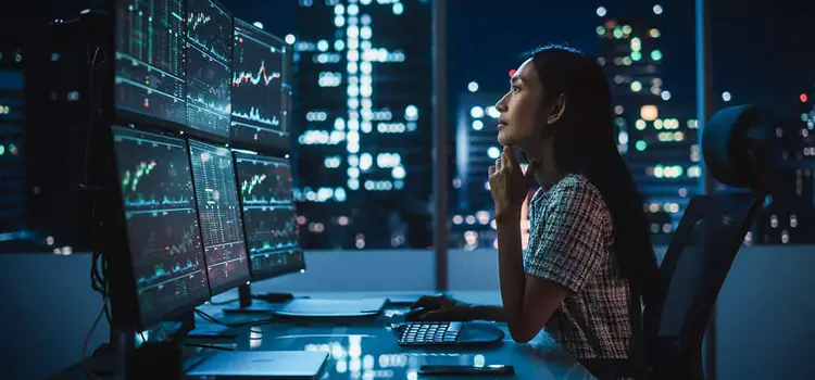 woman trading amundi
