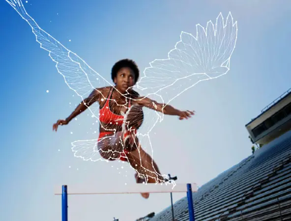 Foto di atleta salto a ostacoli con illustrazione di un aquila poligonale