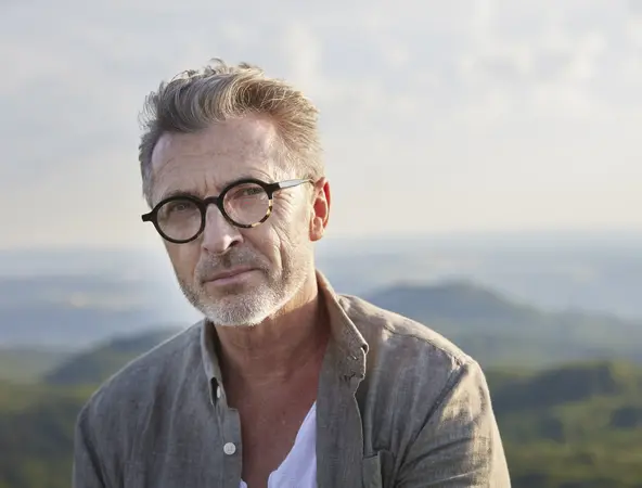 David 57 ans