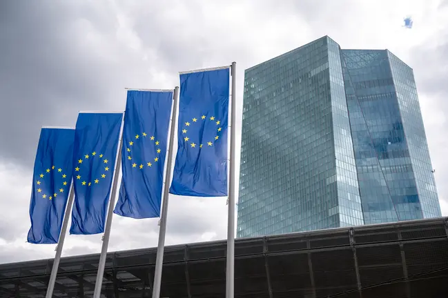 ECB meeting: larger-than-expected rate hike, with new fragmentation tool outlined