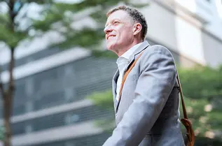 What do we know about retail responsible investors?