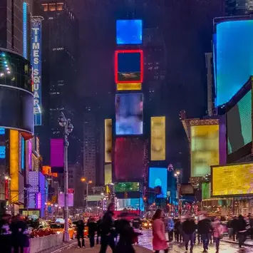 Autumn: A Season of Change? Navigating Economic Winds  